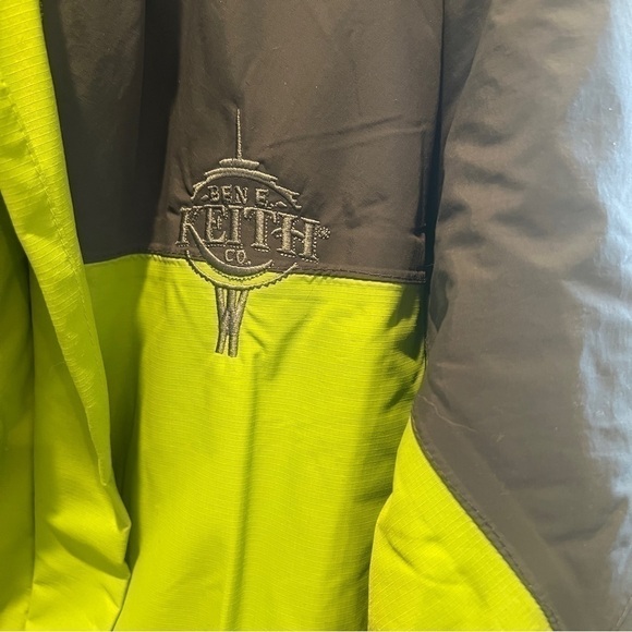 Port Authority NWT Ladies Nootka Jacket. Size Large - Picture 6 of 9